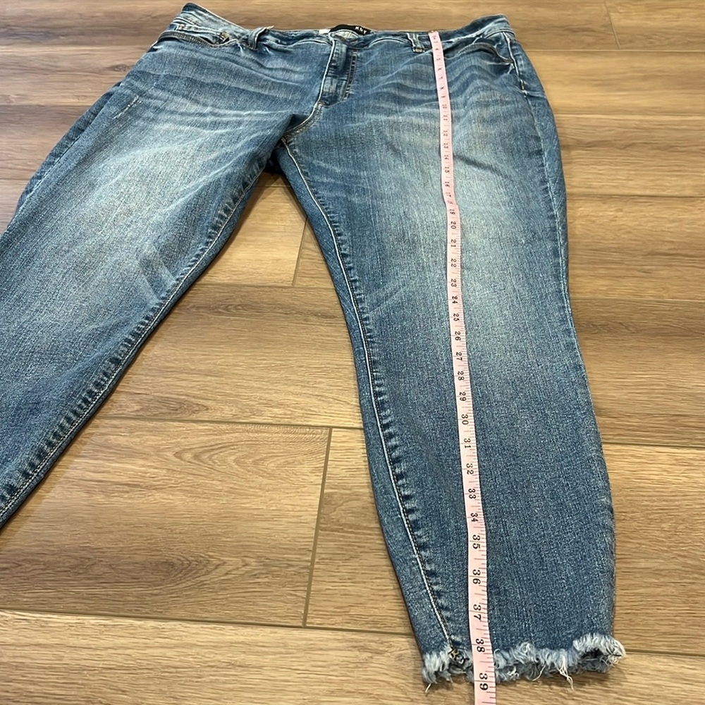KUT from the Kloth Donna High-Rise Skinny Distressed Ankle Jeans Fray 18W - Picture 5 of 15